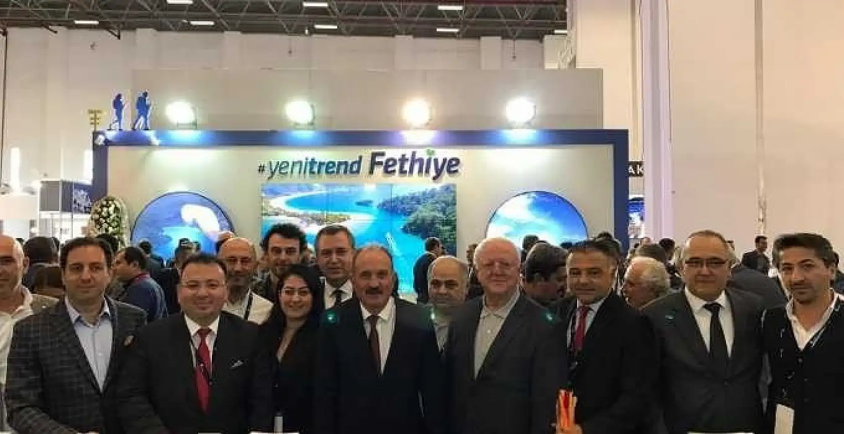 İzmir Fuarı'nda gözler Başkan Saatcı'daydı