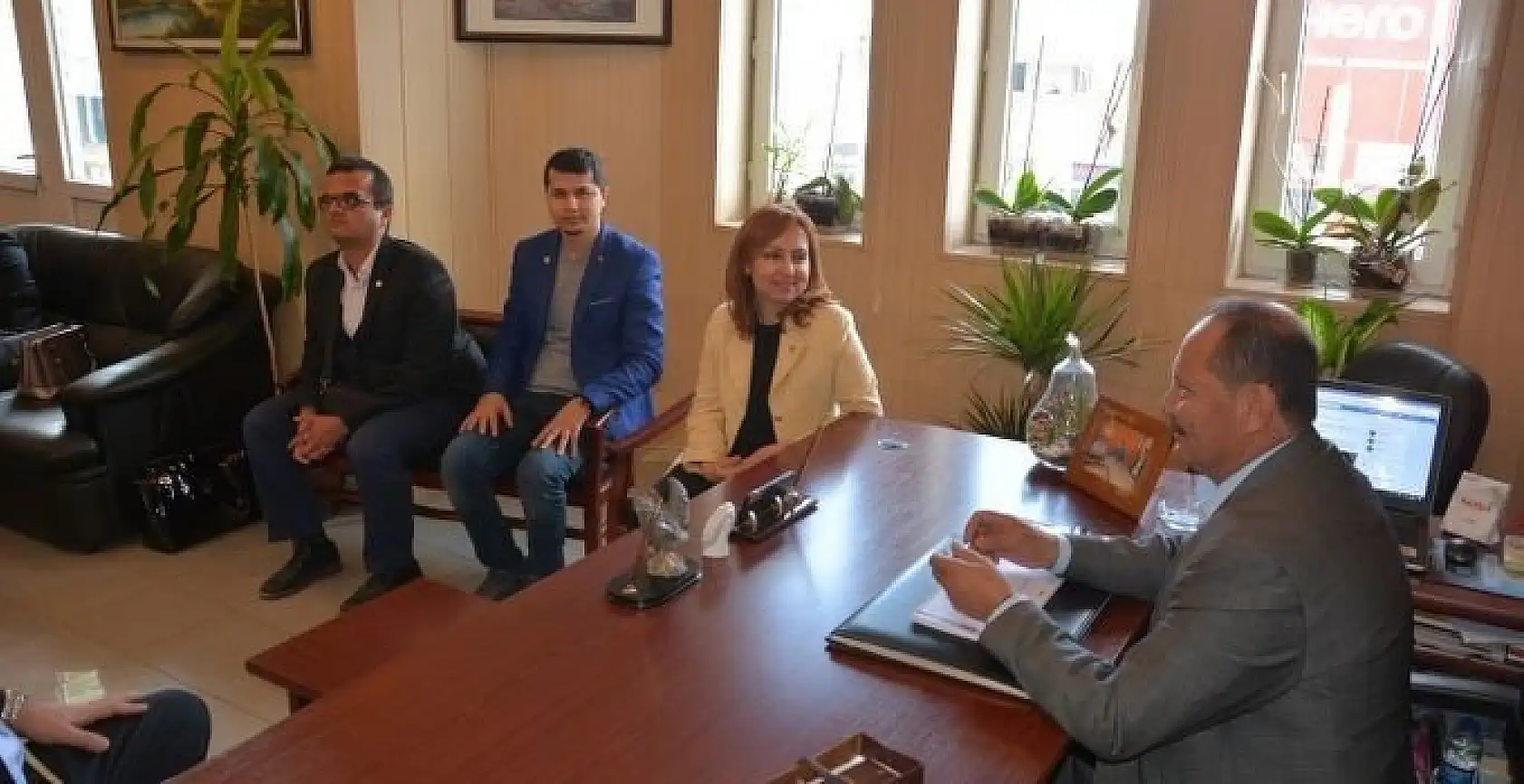 Bulut, Sektörlerin sorunlarını dinledi