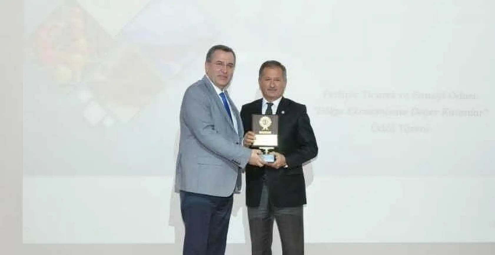 Değer Katanlar Ödüllendirildi