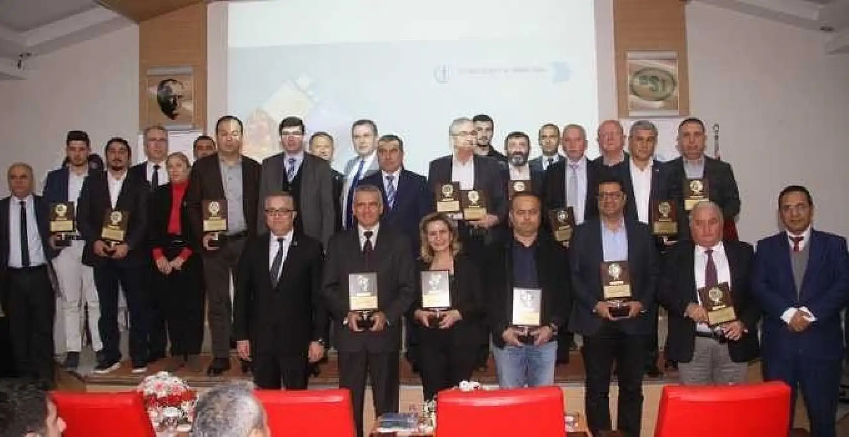 Değer Katanlar Ödüllendirildi