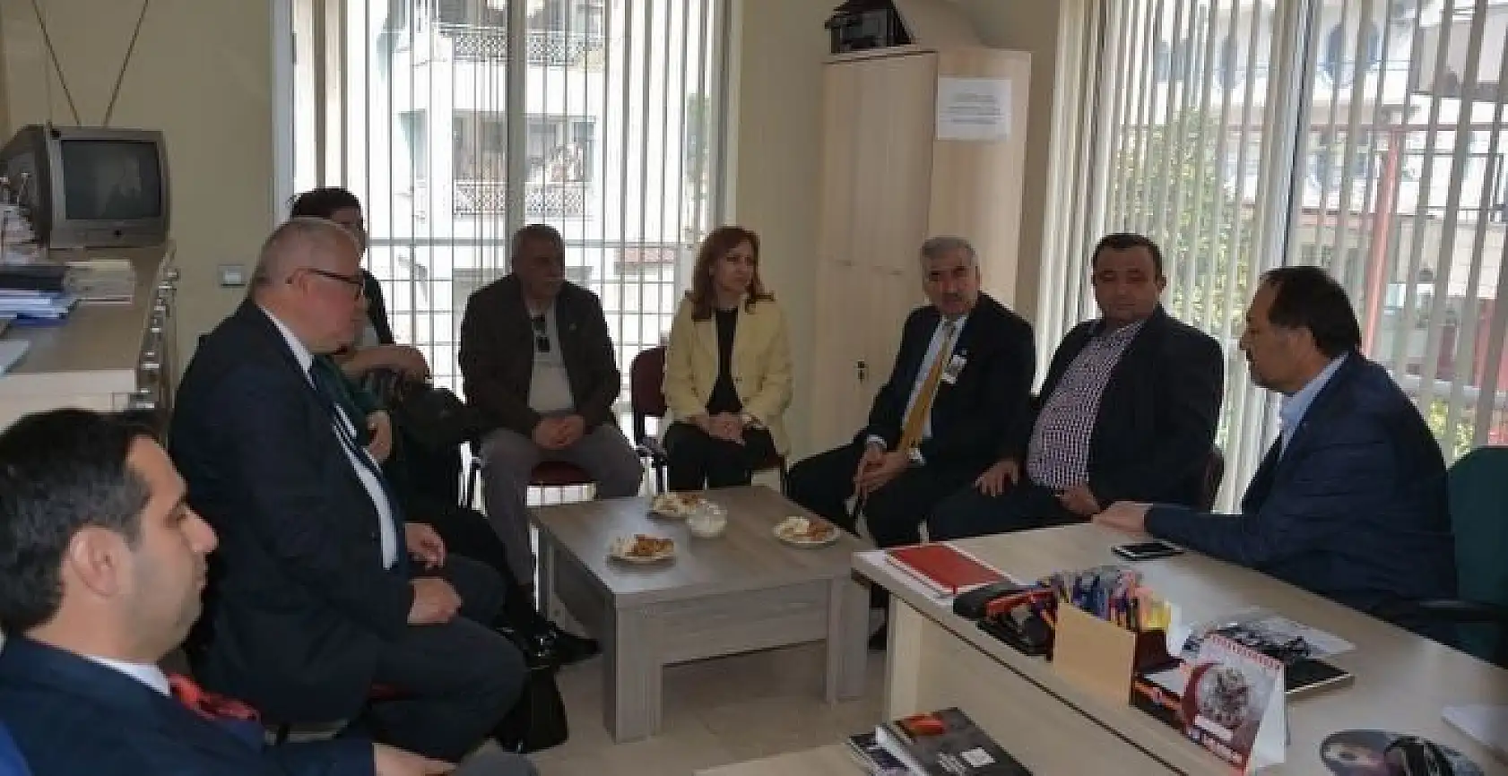 Bulut, Sektörlerin sorunlarını dinledi