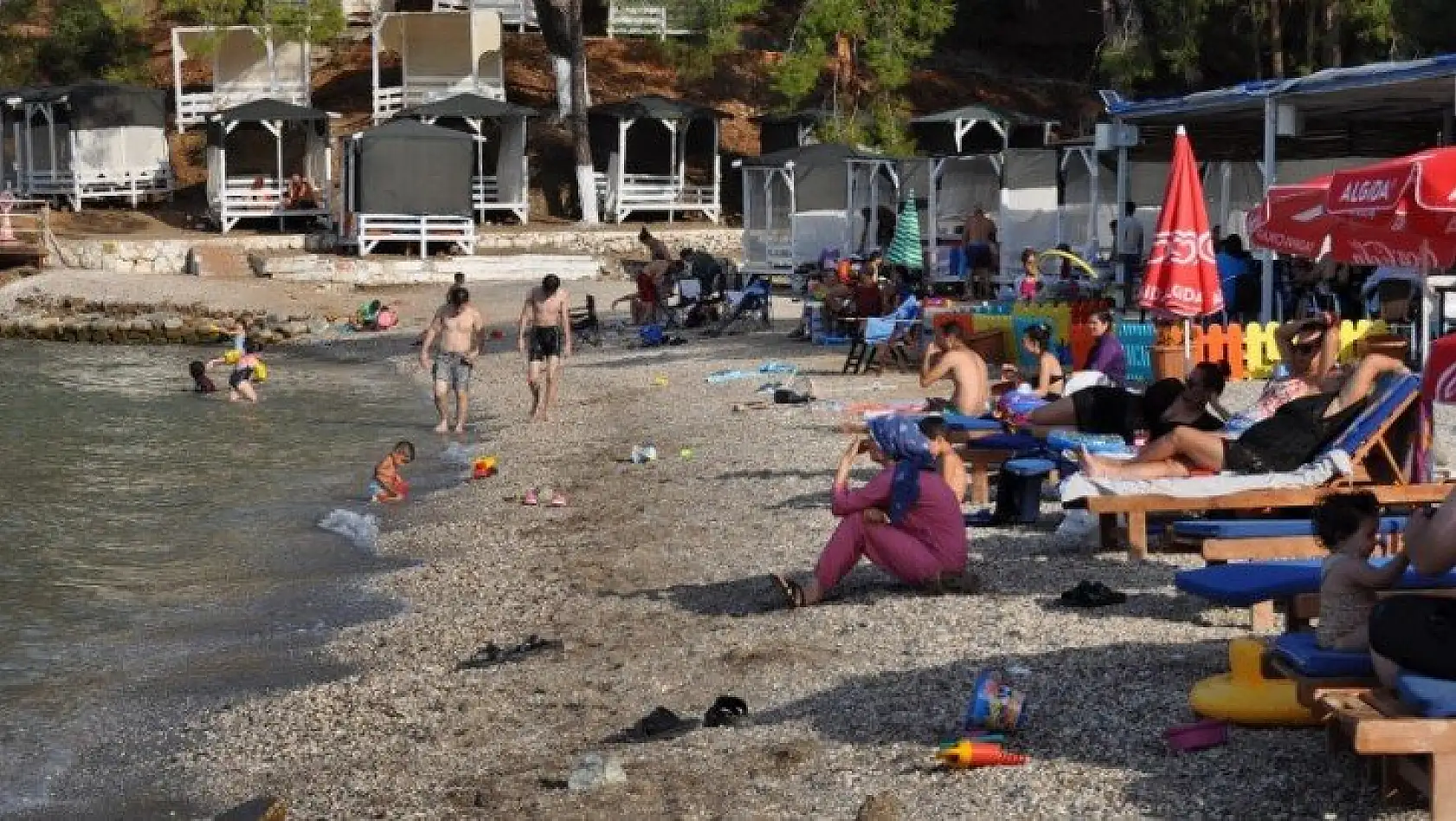 Büyük Samanlık plajında eylül yoğunluğu