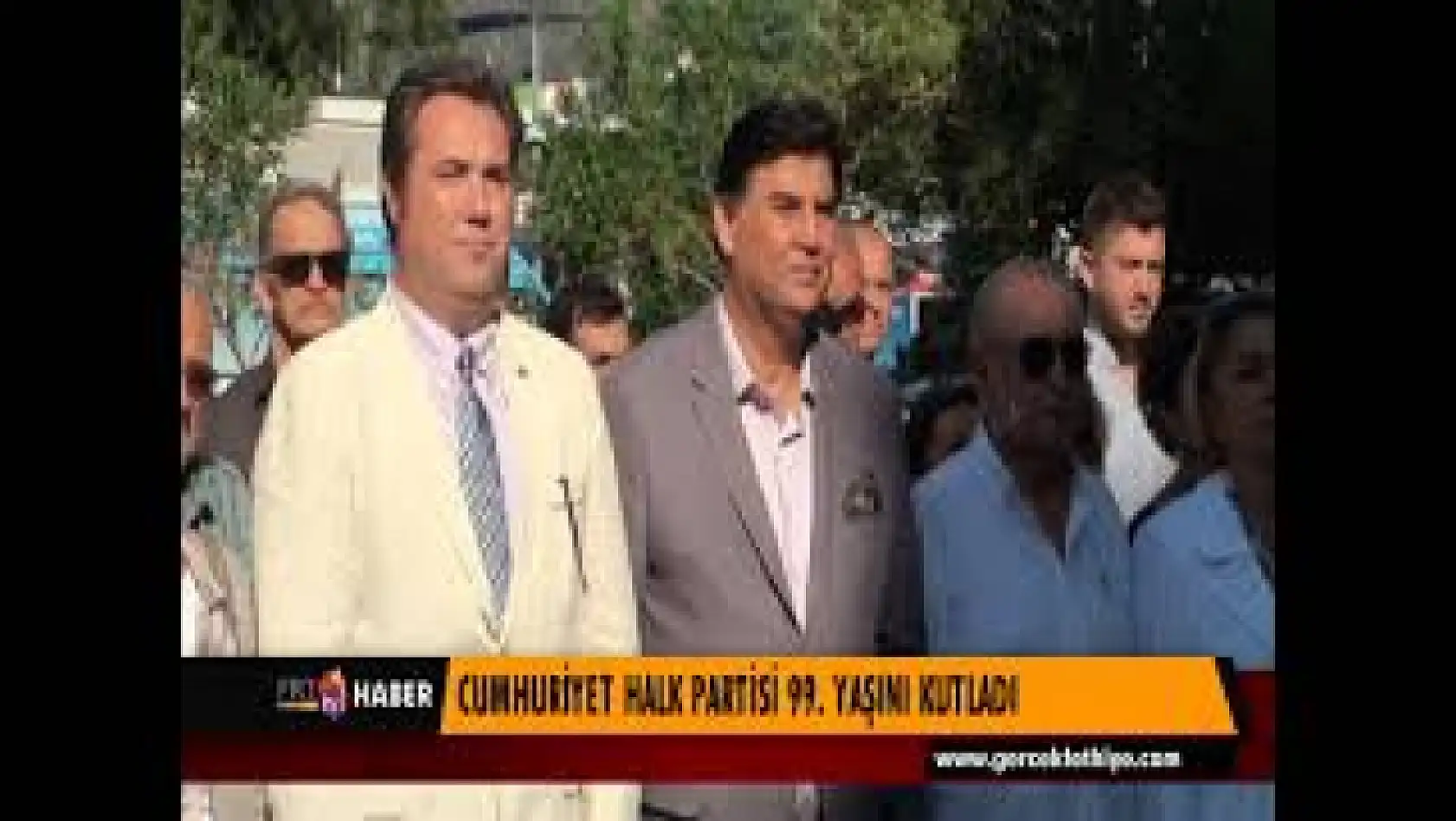 CUMHURİYET HALK PARTİSİ 99  YAŞINI KUTLADI