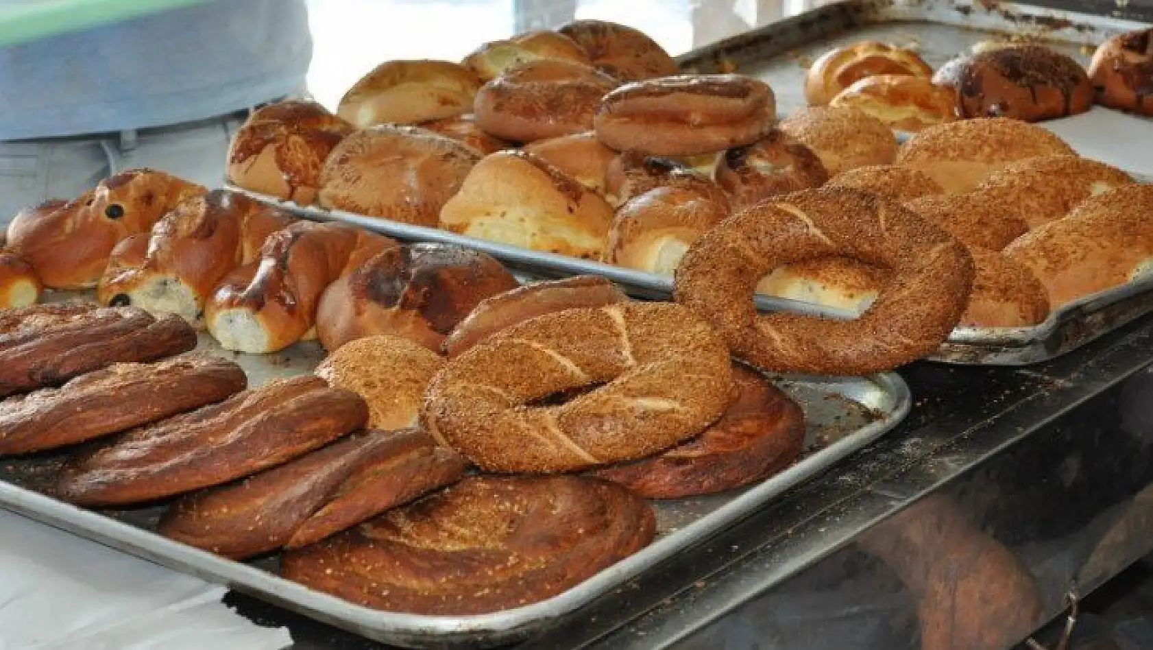 Fethiye'de simit fiyatı ikiye bölündü