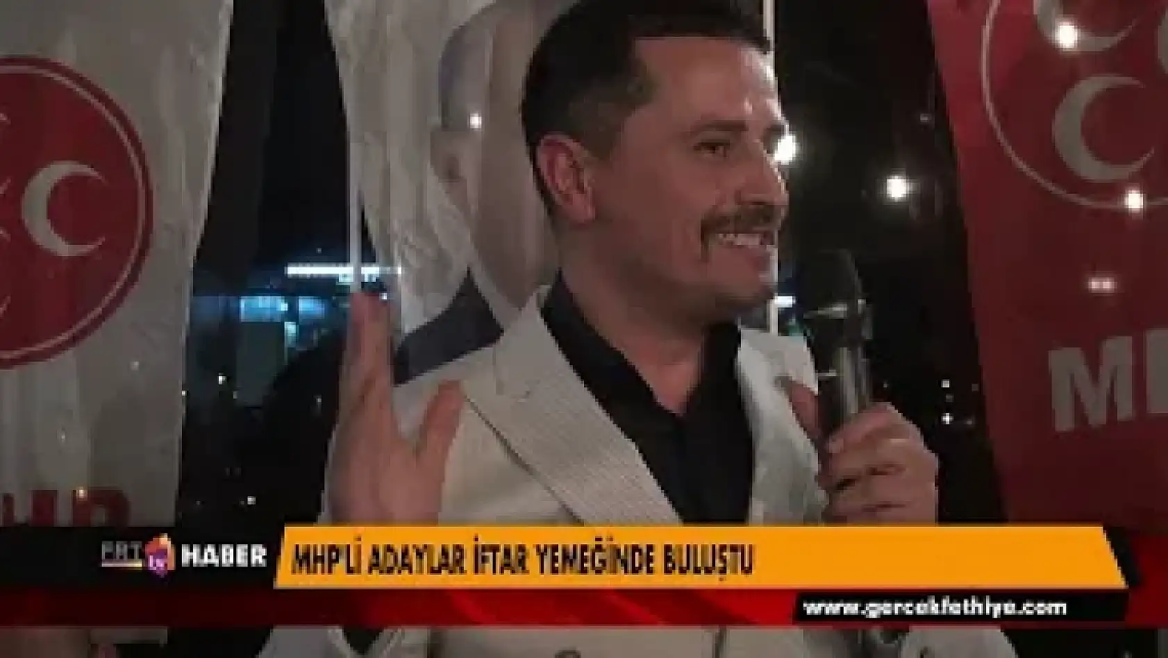 MHP'li adaylar iftar yemeğinde buluştu