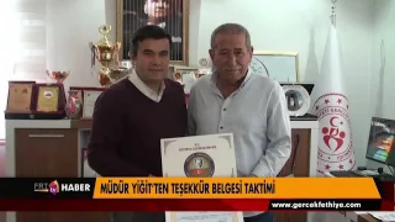 MÜDÜR YİĞİT'TEN TEŞEKKÜR BELGESİ TAKTİMİ