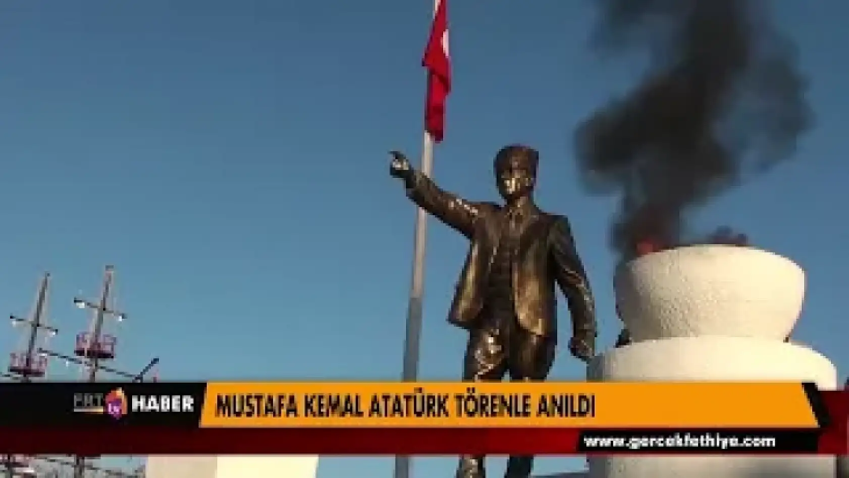 MUSTAFA KEMAL ATATÜRK TÖRENLE ANILDI