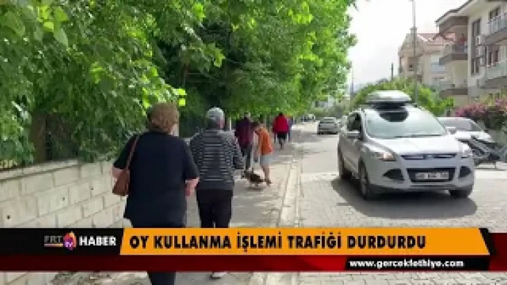 Oy kullanma işlemi trafiği durdurdu