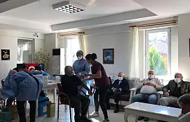 Huzurevinde Covid 19 Aşısı Uygulaması Yapıldı