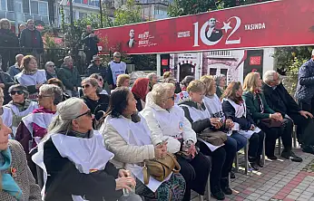 CHP Fethiye'de emeklilerle buluştu: 'Onurlu ve insanca yaşam hakkımız'