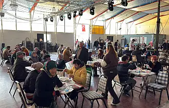 Esenköy ve Yayla Dont Dayanışma ve Kültür Derneği'nden birlik yemeği