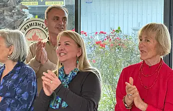 Fethiye Alzheimer Derneği'nde müzik dolu anlar