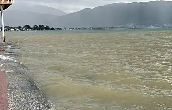 Sağanak Yağış Sonrası Fethiye'de Deniz Taştı