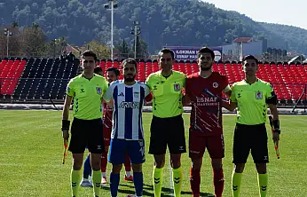 Türkiye Futbol Federasyonu (TFF) 2.Lig Kırmızı Grup 24.Hafta müsabakasında Fethiyespor, sahasında konuk ettiği Arnavutköy Belediyespor ile 0-0 berabere kaldı.
