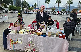 Yeni Yıl Pazarı'nda el emeği ürünler ilgi görüyor