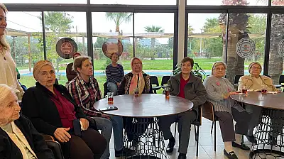 Fethiye Alzheimer Derneği'nde müzik dinletisi