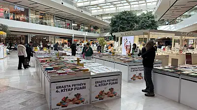 Fethiye AVM'de 4. Kitap Fuarı okurlarla buluştu