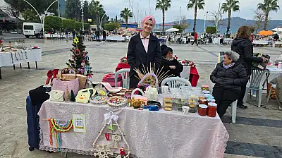 Yeni Yıl Pazarı'nda el emeği ürünler ilgi görüyor