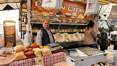 Zeytin Sezonu Pazarı Boşalttı, Süt Ürünlerine Zam Yolda