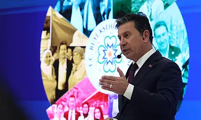 Başkan Aras'tan hizmetlerle dolu 1 yılı değerlendirme toplantısı