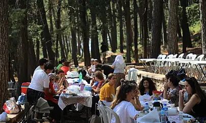 Kadınlar Dayanışmayla Güçleniyor