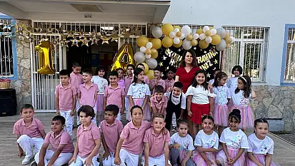 Minik Öğrencilerden Velilerine Duygu Dolu Okuma Bayramı
