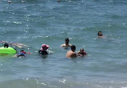 Fethiye'de Yazın Ritmi Çalış Plajı'nda Atıyor