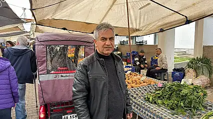 Fethiye Çalış Pazarında Sebze ve Meyve Fiyatları Dengede: 'Yeşillikler Dip Seviyede'
