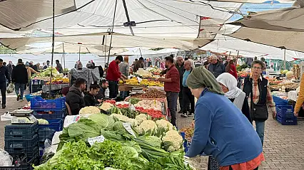 Fethiye Cuma Pazarı'nda bu haftanın sebze fiyatları