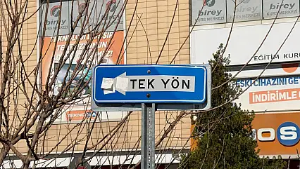 Fethiye'de tek yön sokağa ters girişlere denetim