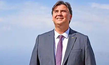 Başkan Karaca Maaşını Öğrencilere Bağışladı