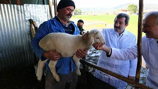 'Buzağı Kalkanı' projesinin tanıtımı yapıldı