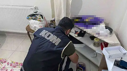 'Dümen' operasyonunda holding patronu gözaltına alındı