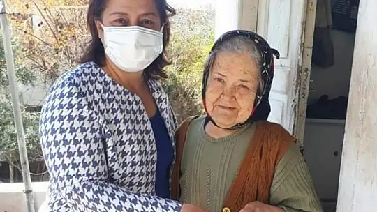 Muhtar Taşar, 'Emekçi ve cefakâr annelerimizin anneler günü kutlu olsun'