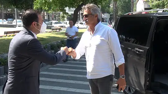 Eski Devlet Bakanı Kürşat Tüzmen Fethiye'de