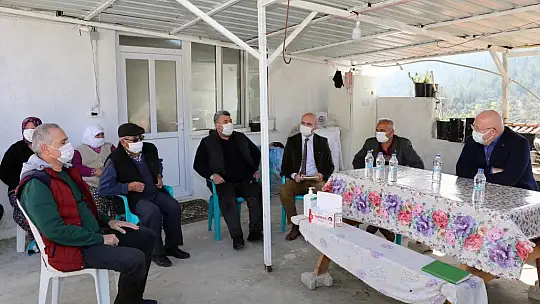 Başkan Gümüş 9 mahalleyi ziyaret etti