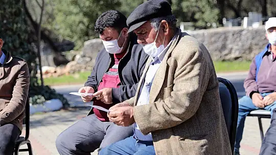 Başkan Gümüş, mahalle toplantılarına başladı 