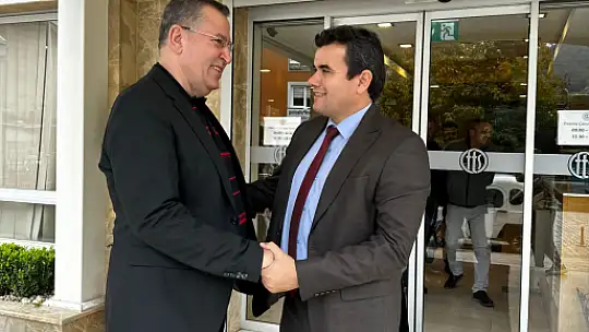 Aday adayı Yiğit, STK'ları ziyaret etti