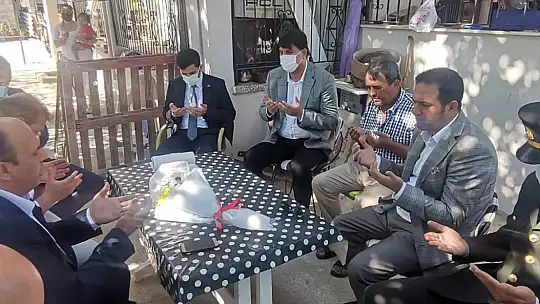 Kaymakamdan Şehit Ve Gazi Ailelerine Bayram Ziyareti