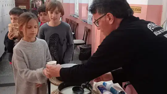 BİR ÇORBA İÇEBİLSEM