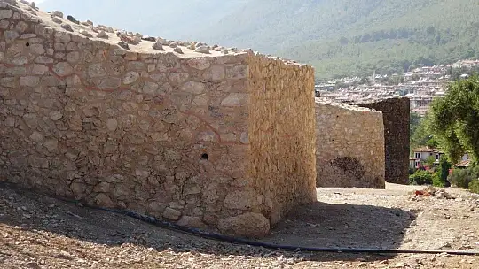 10 ayda kale surları ortaya çıktı