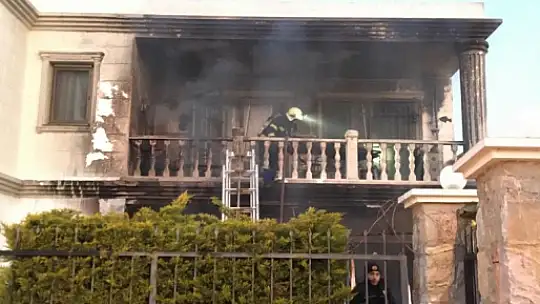 KLİMA YANGINA SEBEP OLDU