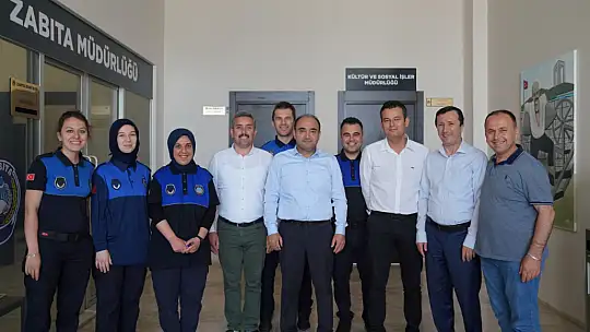 Başkan Akdenizli, Personelin Bayramını Kutladı