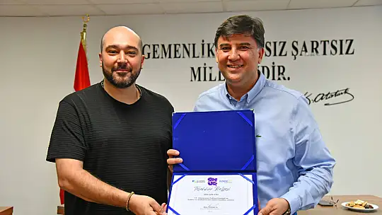 Festivali destekleyenleri unutmadı