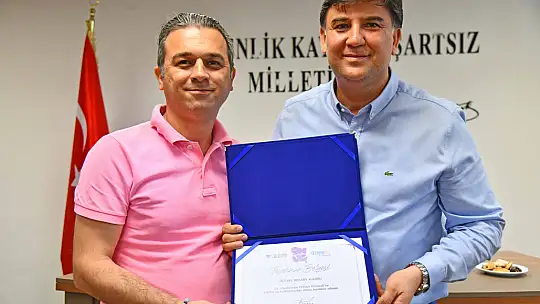 Festivali destekleyenleri unutmadı