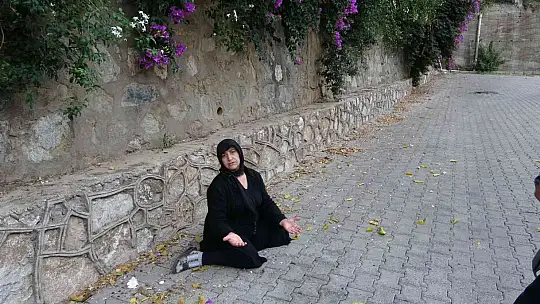 18 YAŞINDA HAYATINI KAYBEDEN BERFİN'İN AİLESİ, KAZANIN AYDINLATILMASINI İSTİYOR