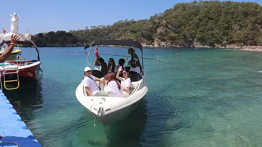 Plajımızda Mavi Bayrak Kriterlerini Yerine Getiriyoruz