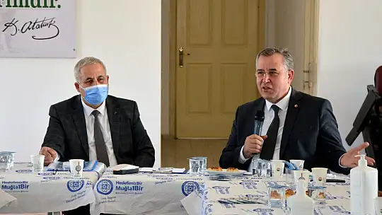 Hal Esnafının ve Üreticilerin Sorunları Ele Alındı