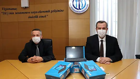 FTSO'dan ihtiyaç sahibi öğrencilere tablet desteği