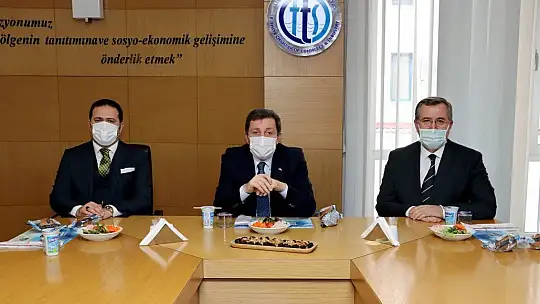 Vali Orhan Tavlı FTSO'yu ziyaret etti 